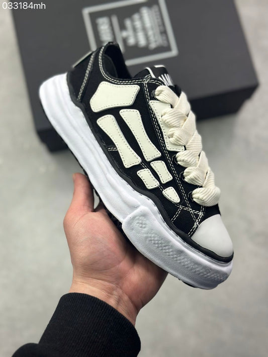 Amiri X masion mihara black&white